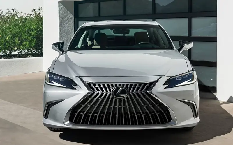 2025 Lexus ES 250 Exterior U.S. autosoto