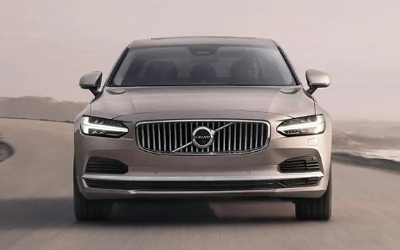 2025 Volvo S90 Front Exterior United States autosoto